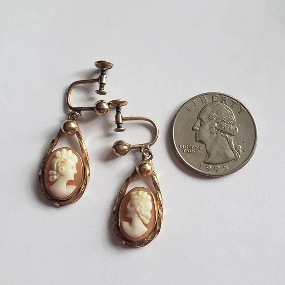 Classic Cameo Drop Earrings in Gold and Cream - Picture 4 of 4